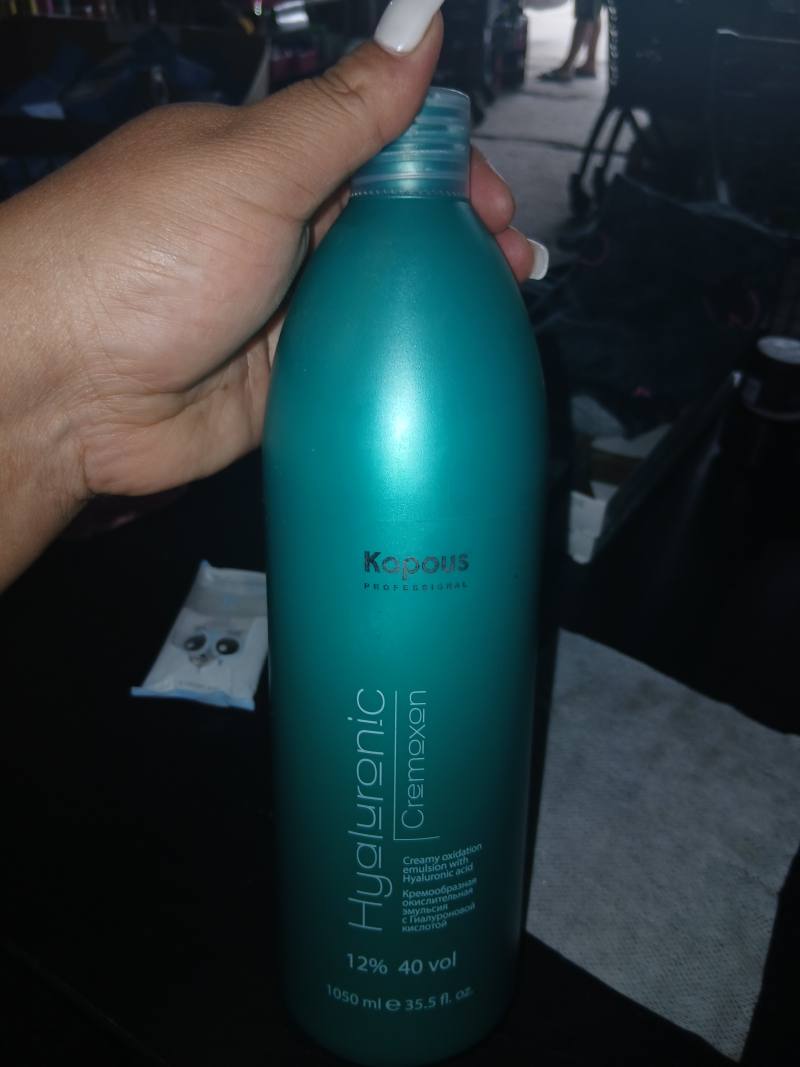 Hyaluronic Cremoxon Creamy oxidation emulsion with Hyaluronic acid 12% 40 vol