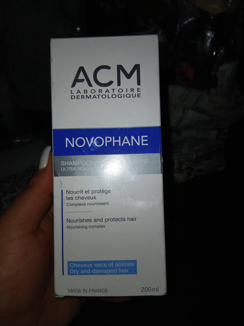 ACM Novophane Ultra-Nourishing Shampoo для сухих и поврежденных волос