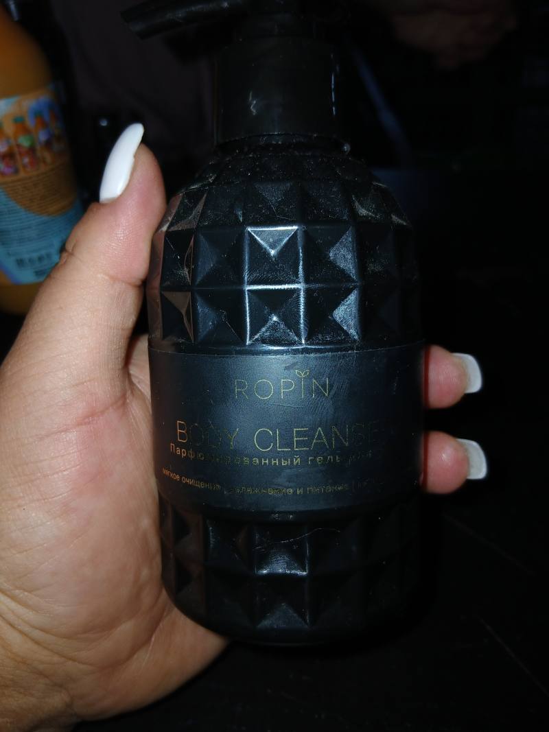 Парфюмированный гель для тела ROPIN BODY CLEANSER