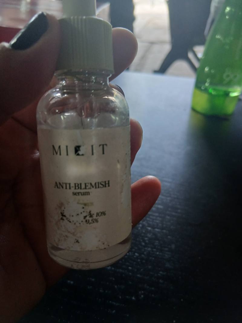 ANTI-BLEMISH serum