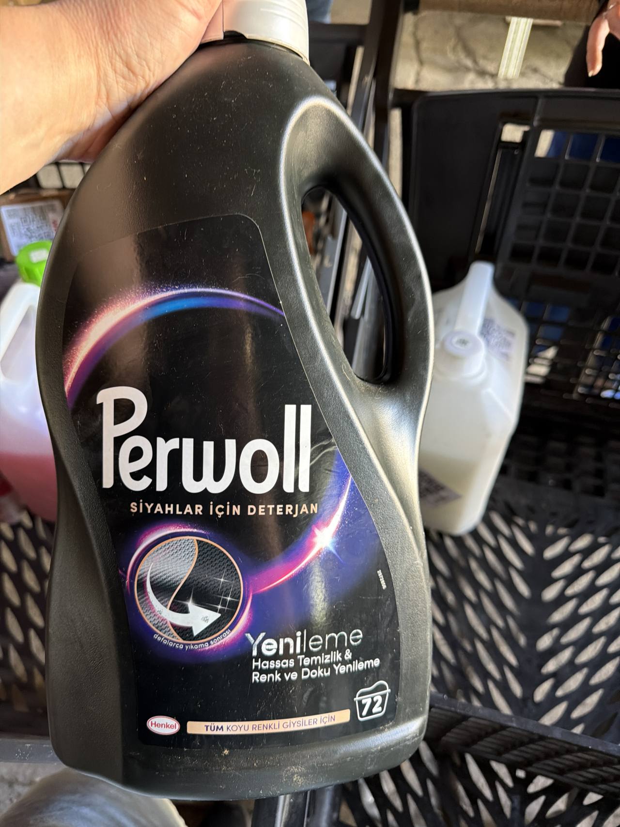 Perwoll Yenileme Siyahlar İçin Deterjan