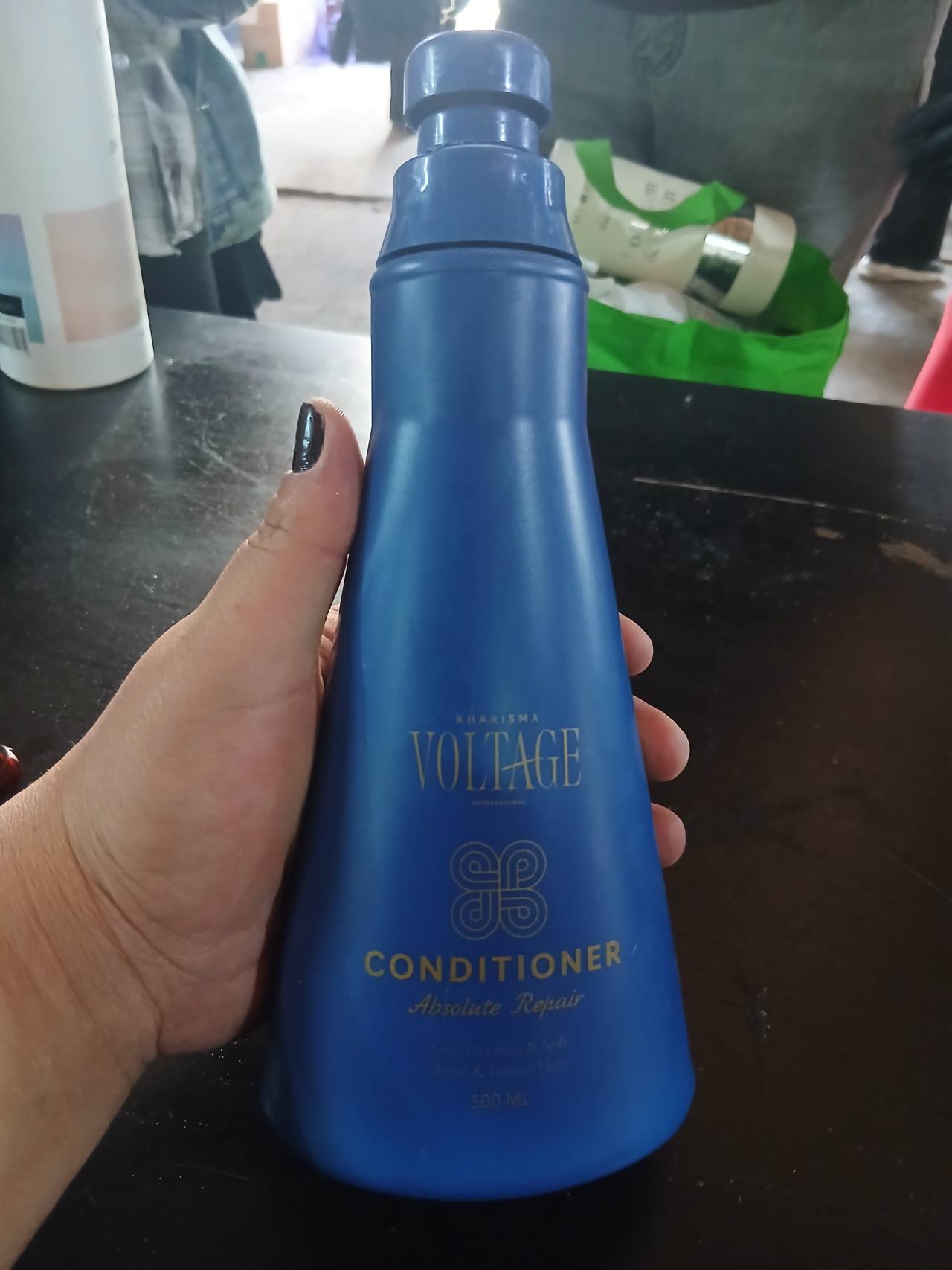 KHARISMA VOLTAGE PROFESSIONAL Conditioner Absolute Repair