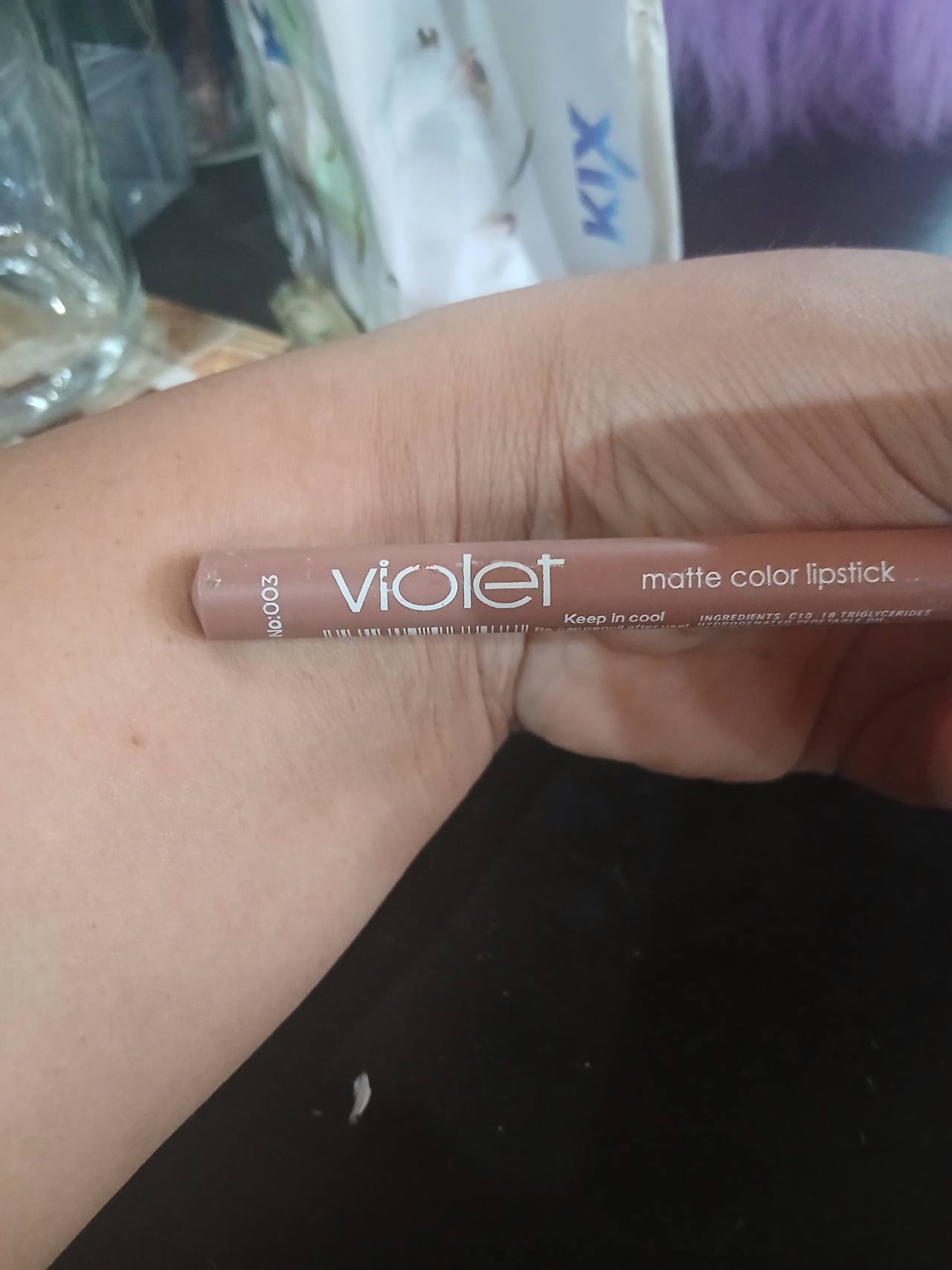 Violet matte color lipstick No:003