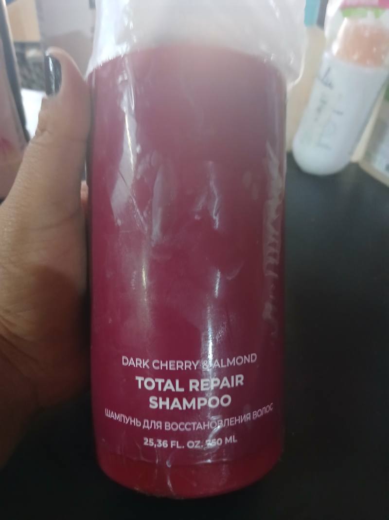 Шампунь для восстановления волос Dark Cherry & Almond Total Repair