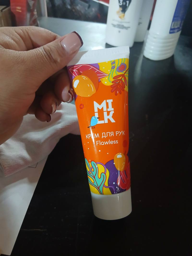 Крем для рук Flawless MILK