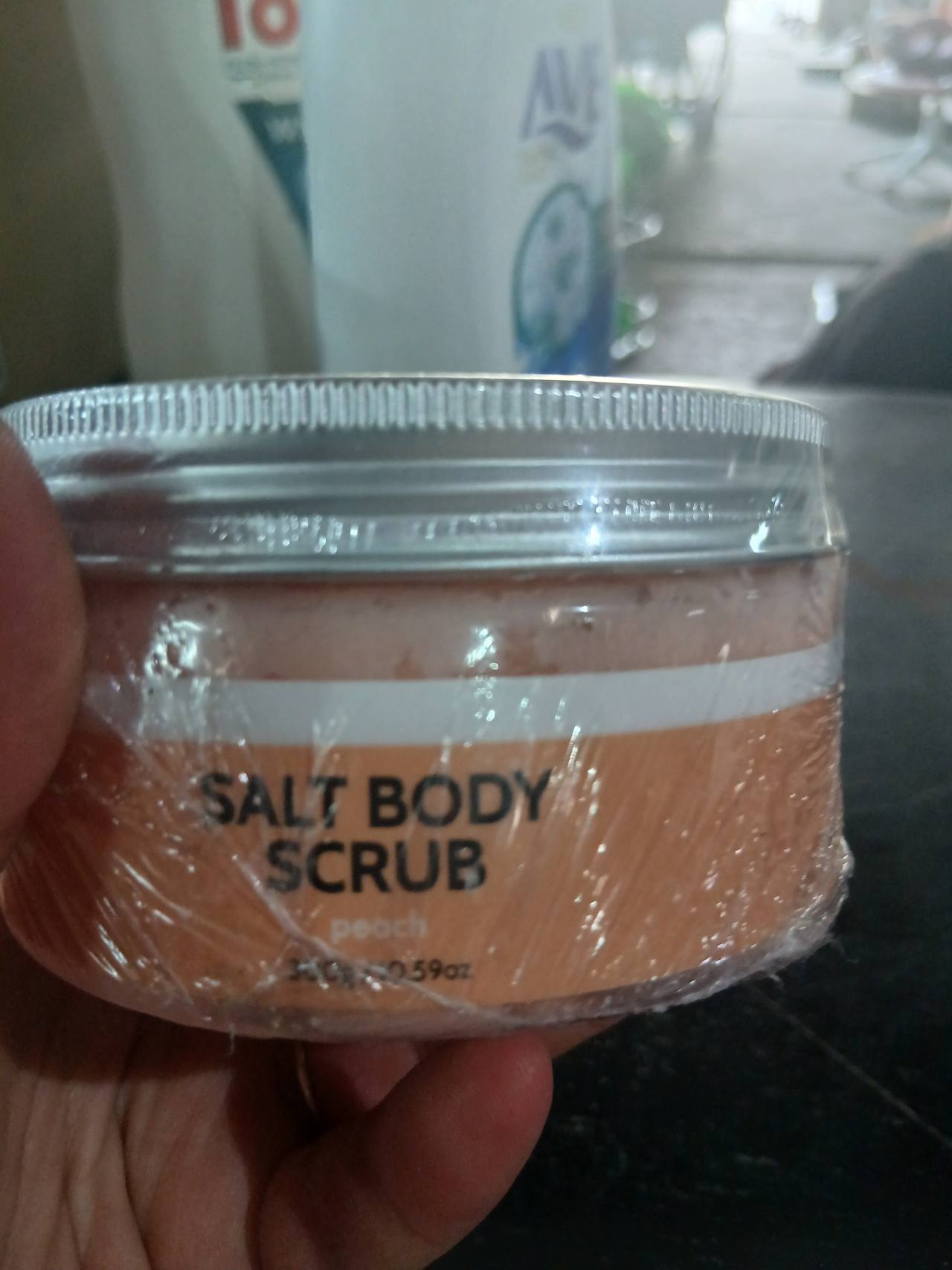 Salt Body Scrub peach