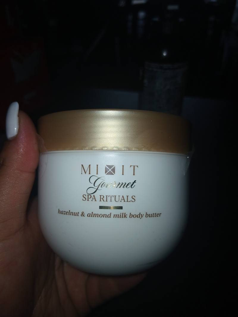 Gourmet SPA RITUALS hazelnut & almond milk body butter