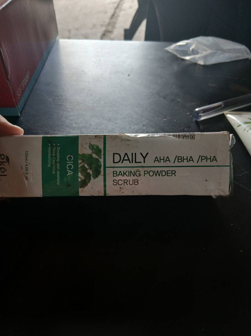DAILY AHA/BHA/PHA BAKING POWDER SCRUB CICA