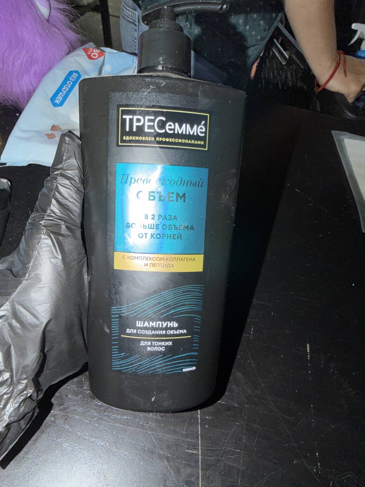 TRESemmé Шампунь для создания объема для тонких волос