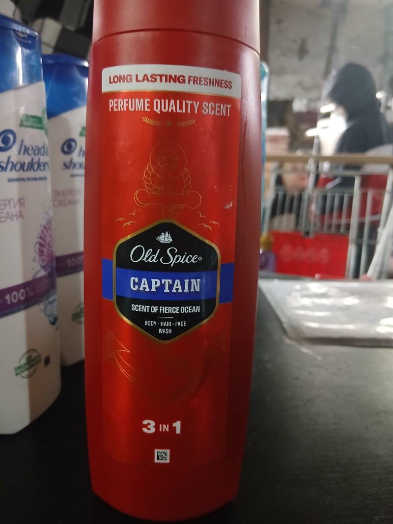 Old Spice Captain 3 in 1 Scent of Fierce Ocean Body Hair Face Wash